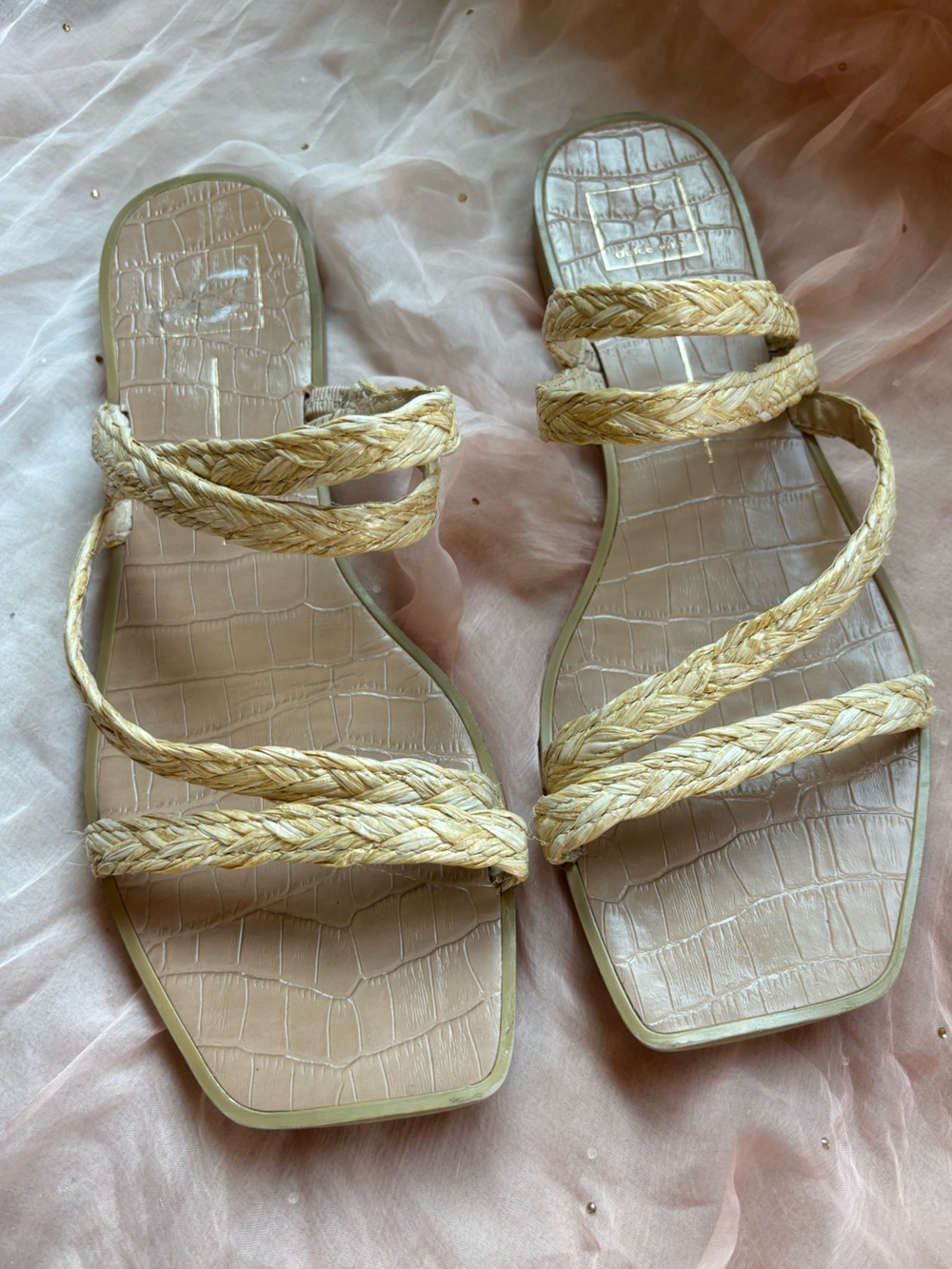 Dolce Vita Cream & Tan Woven Braided Boho Beachcore Indie Minimalist Sandals